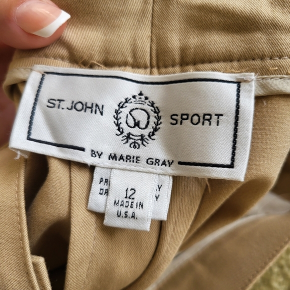 Tan Dress Pants with Elegant Design - Picture 3 of 11